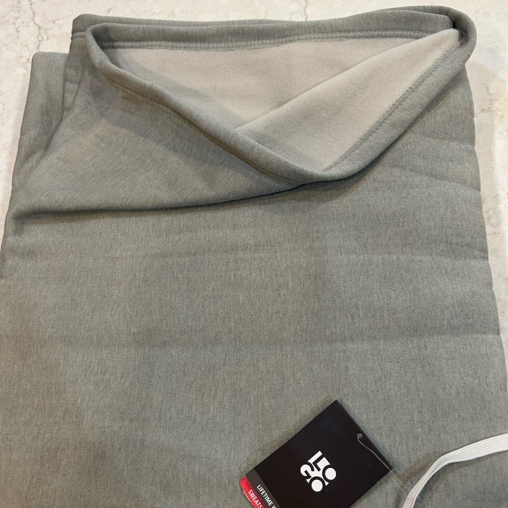 Indianapolis Motor Speedway Gray Blanket - Picture 4 of 4